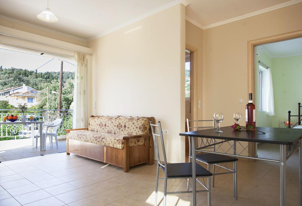 Apolpaina L Apartments Dış mekan fotoğraf