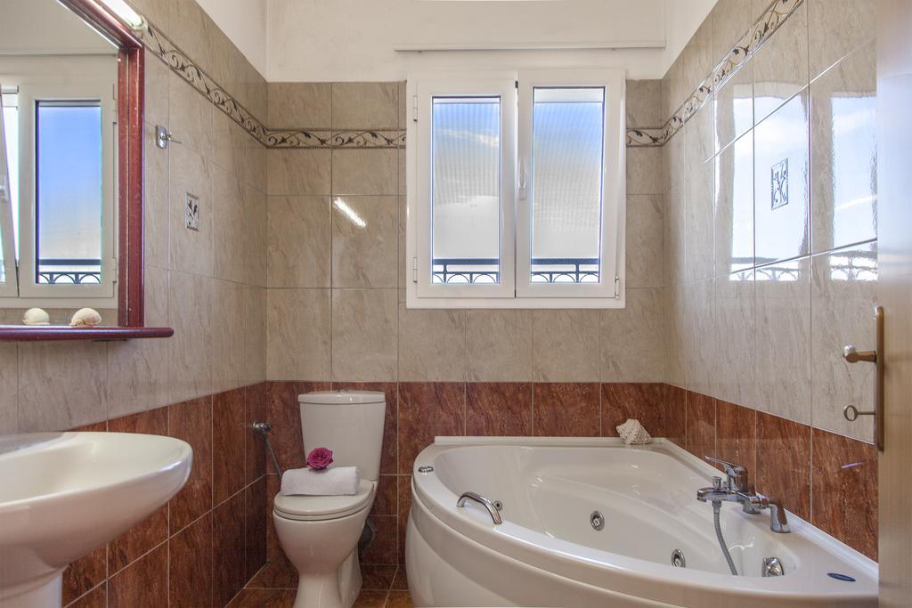 Apolpaina L Apartments Dış mekan fotoğraf